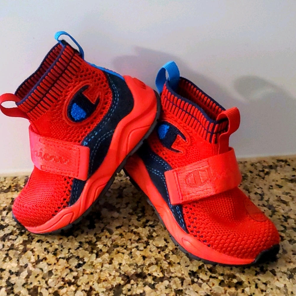 Kids Champion sneakers